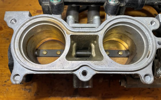 Honda CBR 600 ABS PC41 Einspritzanlage Dresselklappe Düse - Bild 9