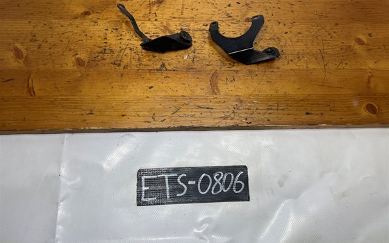 Honda CBR 600 ABS PC41 Verkleidungshalterung Halterungen - Bild 1 Honda CBR 600 ABS PC41 Verkleidungshalterung Halterungen - Bild 1