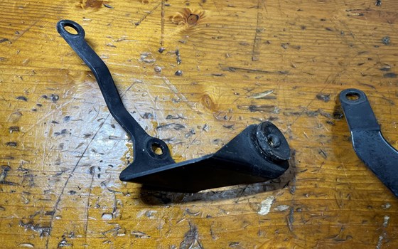 Honda CBR 600 ABS PC41 Verkleidungshalterung Halterungen - Bild 3 Honda CBR 600 ABS PC41 Verkleidungshalterung Halterungen - Bild 3