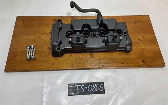 Honda CBR 600 ABS PC41 Ventildeckel Zylinderkopfhaube - Bild 1 Honda CBR 600 ABS PC41 Ventildeckel Zylinderkopfhaube - Bild 1