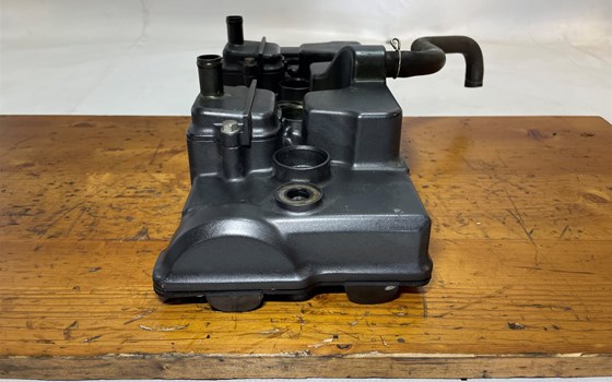 Honda CBR 600 ABS PC41 Ventildeckel Zylinderkopfhaube - Bild 5 Honda CBR 600 ABS PC41 Ventildeckel Zylinderkopfhaube - Bild 5