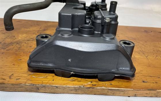 Honda CBR 600 ABS PC41 Ventildeckel Zylinderkopfhaube - Bild 7 Honda CBR 600 ABS PC41 Ventildeckel Zylinderkopfhaube - Bild 7