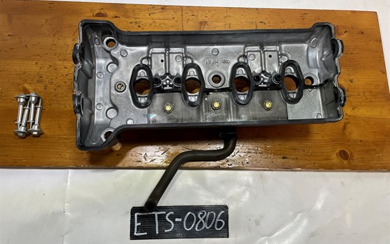 Honda CBR 600 ABS PC41 Ventildeckel Zylinderkopfhaube - Bild 8 Honda CBR 600 ABS PC41 Ventildeckel Zylinderkopfhaube - Bild 8