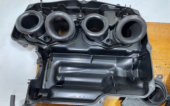 Honda CBR 600 ABS PC41 Luftfilterkasten - Bild 7