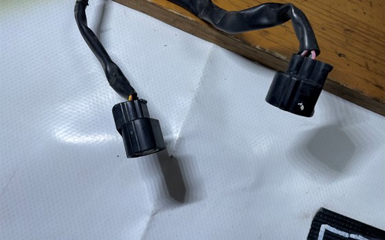 Honda CBR 600 ABS PC41 Kabelbaum Einspritzanlage Kabel - Bild 10 Honda CBR 600 ABS PC41 Kabelbaum Einspritzanlage Kabel - Bild 10