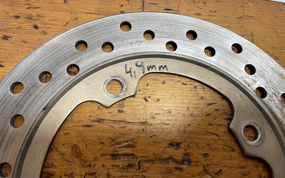 Honda CBR 600 ABS PC41 Bremsscheibe hinten - Bild 2 Honda CBR 600 ABS PC41 Bremsscheibe hinten - Bild 2