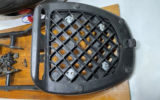 Honda CBR 600 ABS PC41 Topcas Topcaseträger Halterung - Bild 5