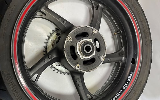 Honda CBR 600 ABS PC41 Hinterrad Felge hinten Achse - Bild 13 Honda CBR 600 ABS PC41 Hinterrad Felge hinten Achse - Bild 13