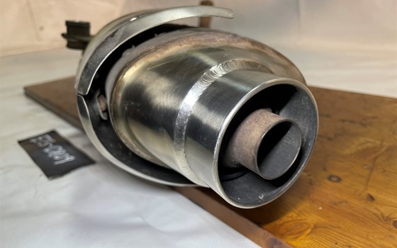 Honda XL 1000 Varadero SD02 Auspuff Endtopf links Abgasanlage - Bild 10 Honda XL 1000 Varadero SD02 Auspuff Endtopf links Abgasanlage - Bild 10