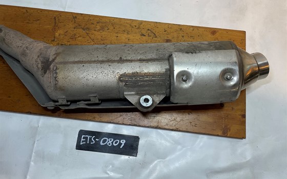 Honda XL 1000 Varadero SD02 Auspuff Endtopf links Abgasanlage - Bild 8 Honda XL 1000 Varadero SD02 Auspuff Endtopf links Abgasanlage - Bild 8