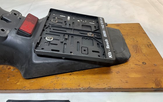 Honda XL 1000 Varadero SD02 Kennzeichenhalterung Spritzschutz - Bild 3 Honda XL 1000 Varadero SD02 Kennzeichenhalterung Spritzschutz - Bild 3