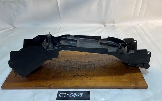 Honda XL 1000 Varadero SD02 Spritzschutz Kotflügel hinten - Bild 5