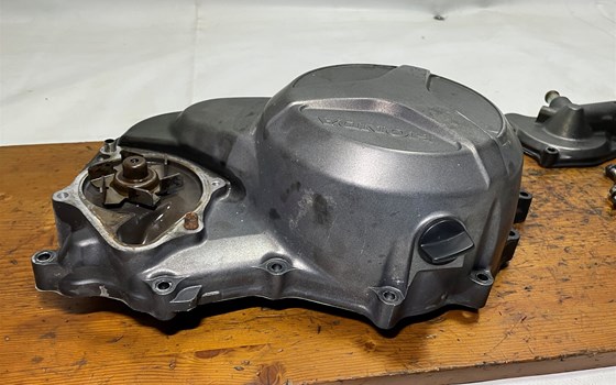 Honda XL 1000 Varadero Kupplungsdeckel Wasserpumpe Deckel - Bild 5