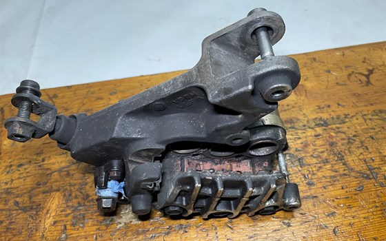 Honda XL 1000 Varadero SD02 Bremssattel vorne links Bremszange - Bild 4