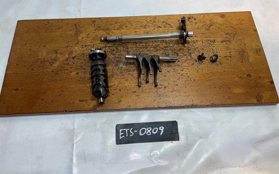 Honda XL 1000 Varadero SD02 Schaltung Schaltwelle Trommel Klauen - Bild 1