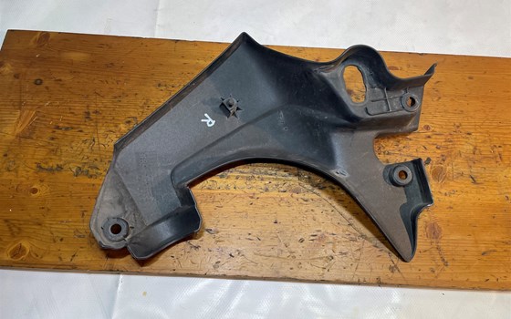 Kawasaki Versys 650 KLE LE650A Verkleidung vorne rechts Innen - Bild 6 Kawasaki Versys 650 KLE LE650A Verkleidung vorne rechts Innen - Bild 6