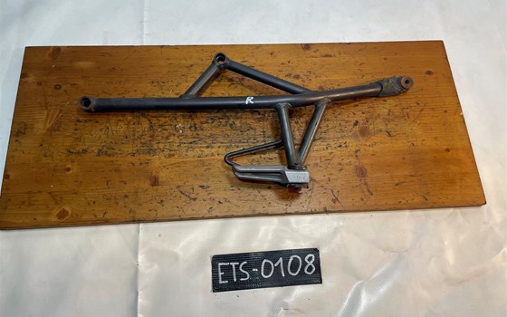 Kawasaki Versys 650 KLE LE650A Soziusfußraster rechts Fußraster - Bild 1 Kawasaki Versys 650 KLE LE650A Soziusfußraster rechts Fußraster - Bild 1