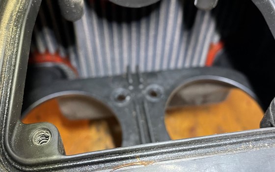 Kawasaki Versys 650 KLE LE650A Luftfilterkasten Airbox - Bild 4