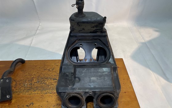 Kawasaki Versys 650 KLE LE650A Luftfilterkasten Airbox - Bild 8