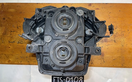 Kawasaki Versys 650 KLE LE650A Scheinwerfer Licht - Bild 7 Kawasaki Versys 650 KLE LE650A Scheinwerfer Licht - Bild 7