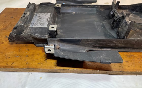 Kawasaki Versys 650 KLE LE650A Spritzschutz Kotflügel hinten - Bild 3 Kawasaki Versys 650 KLE LE650A Spritzschutz Kotflügel hinten - Bild 3