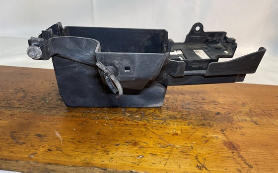 Kawasaki Versys 650 KLE LE650A Batteriekasten - Bild 3