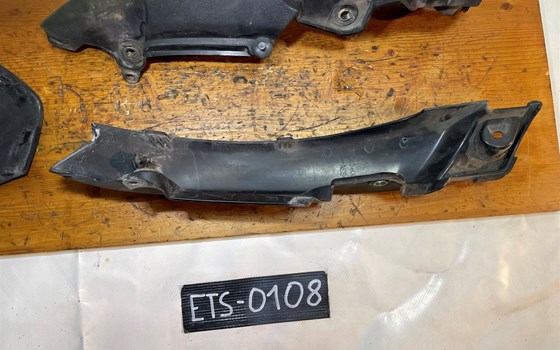 Kawasaki Versys 650 KLE LE650A Heckverkleidung Innen hinten - Bild 6