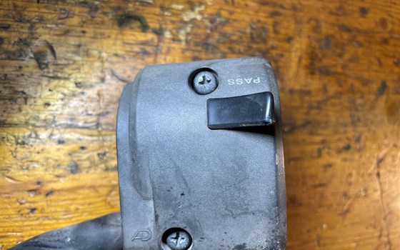 Kawasaki Versys 650 KLE LE650A Schaltereinheit links Armatur - Bild 10 Kawasaki Versys 650 KLE LE650A Schaltereinheit links Armatur - Bild 10