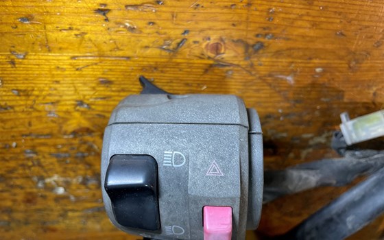 Kawasaki Versys 650 KLE LE650A Schaltereinheit links Armatur - Bild 3 Kawasaki Versys 650 KLE LE650A Schaltereinheit links Armatur - Bild 3