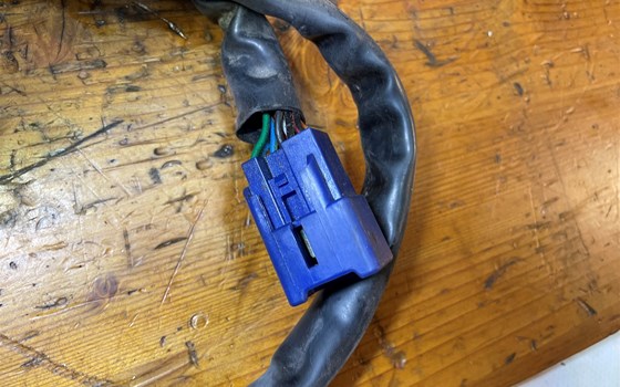 Kawasaki Versys 650 KLE LE650A Schaltereinheit links Armatur - Bild 4 Kawasaki Versys 650 KLE LE650A Schaltereinheit links Armatur - Bild 4