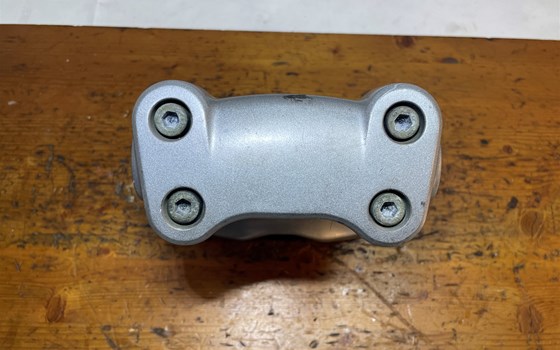 Kawasaki Versys 650 KLE LE650A Riser Lenkerhalterung - Bild 2 Kawasaki Versys 650 KLE LE650A Riser Lenkerhalterung - Bild 2