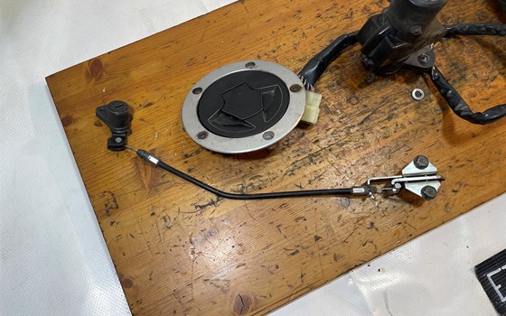 Kawasaki Versys 650 KLE LE650A Schlosssatz CDI Schlüssel - Bild 2