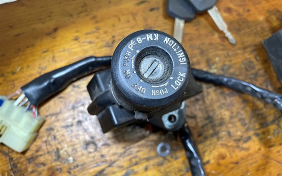 Kawasaki Versys 650 KLE LE650A Schlosssatz CDI Schlüssel - Bild 6