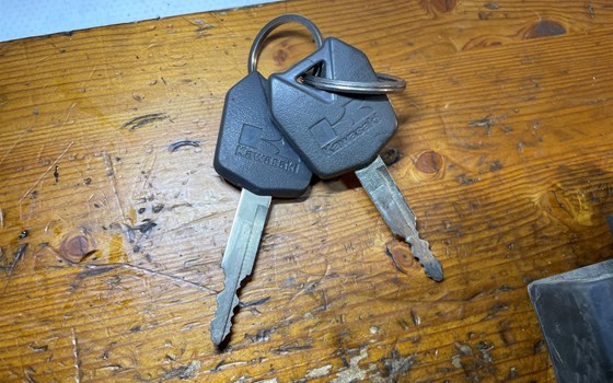 Kawasaki Versys 650 KLE LE650A Schlosssatz CDI Schlüssel - Bild 8