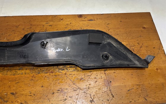 Kawasaki Versys 650 KLE LE650A Tankverkleidung links Verkleidung - Bild 7 Kawasaki Versys 650 KLE LE650A Tankverkleidung links Verkleidung - Bild 7