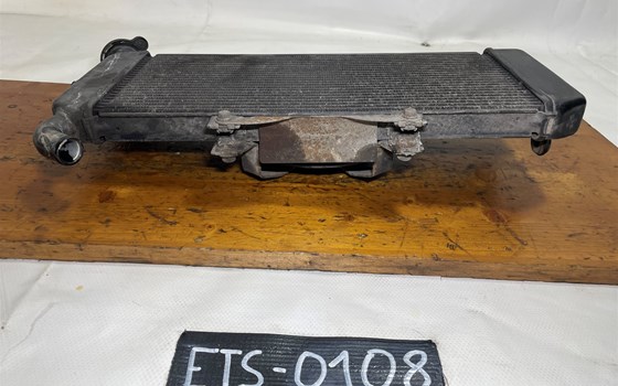 Kawasaki Versys 650 KLE LE650A Wasserkühler Lüfter Kühler - Bild 3 Kawasaki Versys 650 KLE LE650A Wasserkühler Lüfter Kühler - Bild 3