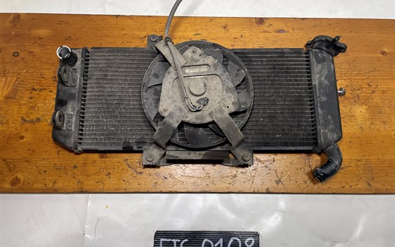 Kawasaki Versys 650 KLE LE650A Wasserkühler Lüfter Kühler - Bild 7 Kawasaki Versys 650 KLE LE650A Wasserkühler Lüfter Kühler - Bild 7