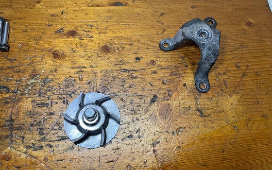 Kawasaki Versys 650 KLE LE650A Wasserpumpe Pumpe - Bild 2 Kawasaki Versys 650 KLE LE650A Wasserpumpe Pumpe - Bild 2