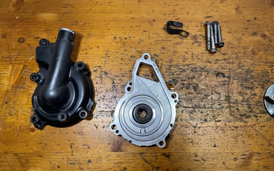 Kawasaki Versys 650 KLE LE650A Wasserpumpe Pumpe - Bild 4 Kawasaki Versys 650 KLE LE650A Wasserpumpe Pumpe - Bild 4