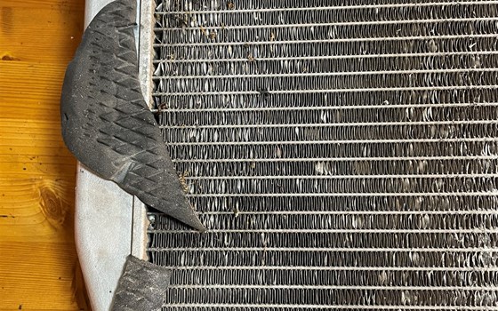 Kawasaki ZX12R ZX 1200 A Kühler Wasserkühler - Bild 2 Kawasaki ZX12R ZX 1200 A Kühler Wasserkühler - Bild 2