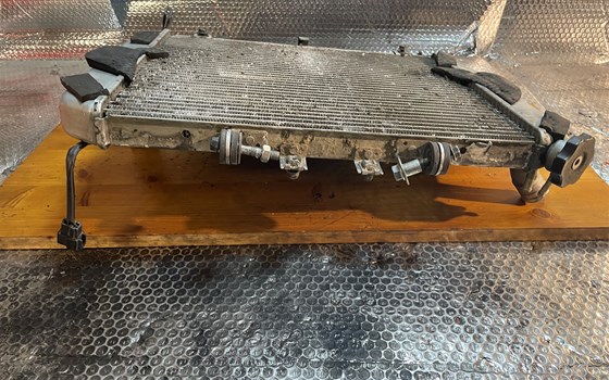 Kawasaki ZX12R ZX 1200 A Kühler Wasserkühler - Bild 6 Kawasaki ZX12R ZX 1200 A Kühler Wasserkühler - Bild 6