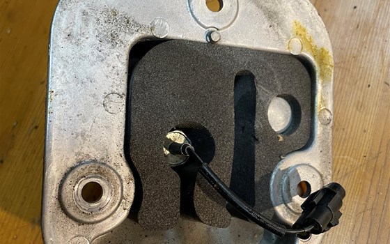 Kawasaki ZX12R ZX 1200 A Deckel Luftfilter Rahmen Sensor - Bild 6 Kawasaki ZX12R ZX 1200 A Deckel Luftfilter Rahmen Sensor - Bild 6