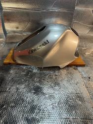 Kawasaki ZX12R ZX 1200 A Verkleidung Tank Tankabdeckung Kawasaki ZX12R ZX 1200 A Verkleidung Tank Tankabdeckung