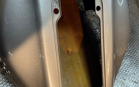 Kawasaki ZX12R ZX 1200 A Verkleidung Tank Tankabdeckung - Bild 10 Kawasaki ZX12R ZX 1200 A Verkleidung Tank Tankabdeckung - Bild 10