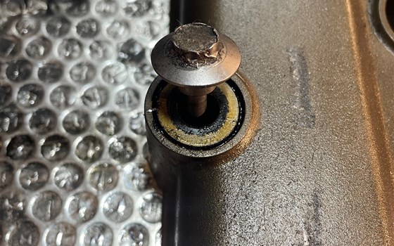 Kawasaki ZX12R ZX 1200 A Zylinderkopf Ventildeckel - Bild 12 Kawasaki ZX12R ZX 1200 A Zylinderkopf Ventildeckel - Bild 12