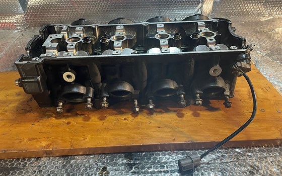 Kawasaki ZX12R ZX 1200 A Zylinderkopf Ventildeckel - Bild 5 Kawasaki ZX12R ZX 1200 A Zylinderkopf Ventildeckel - Bild 5