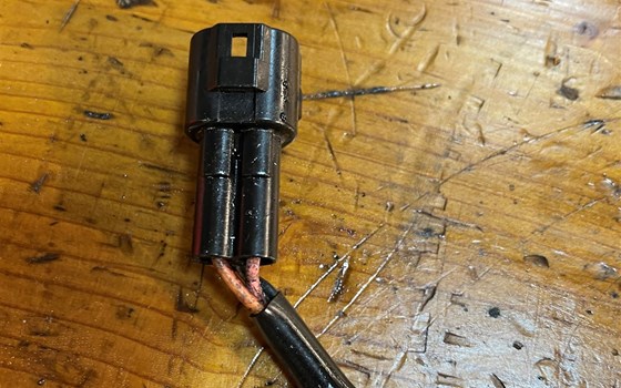 Kawasaki ZX12R ZX 1200 A Geschwindigkeitssensor Sensor Tacho - Bild 3 Kawasaki ZX12R ZX 1200 A Geschwindigkeitssensor Sensor Tacho - Bild 3