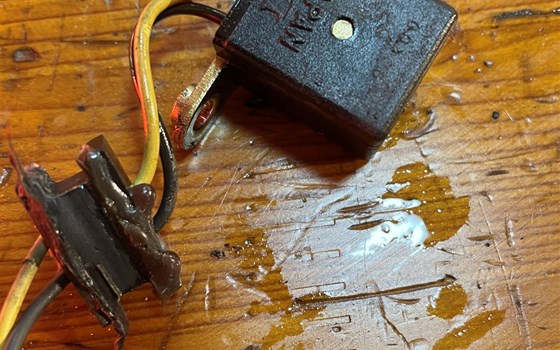 Kawasaki ZX12R ZX 1200 A Impulsgeber Hallsensor Zündgeber - Bild 3