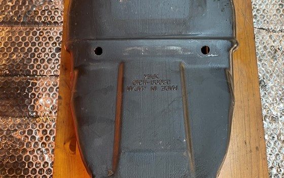 Kawasaki ZX12R ZX 1200 A Spritzschutz Fach Heck - Bild 10 Kawasaki ZX12R ZX 1200 A Spritzschutz Fach Heck - Bild 10