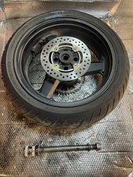 Kawasaki ZX12R ZX 1200 A Hinterrad Felge hinten Bremsscheibe Kawasaki ZX12R ZX 1200 A Hinterrad Felge hinten Bremsscheibe